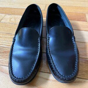 Tod's Women's Black Driving Loafers Size 7.5M